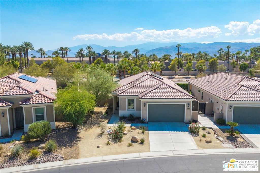 MLS #25597615PS image #30