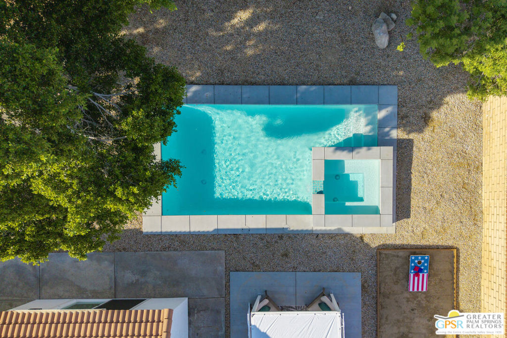 MLS #25597625PS image #2