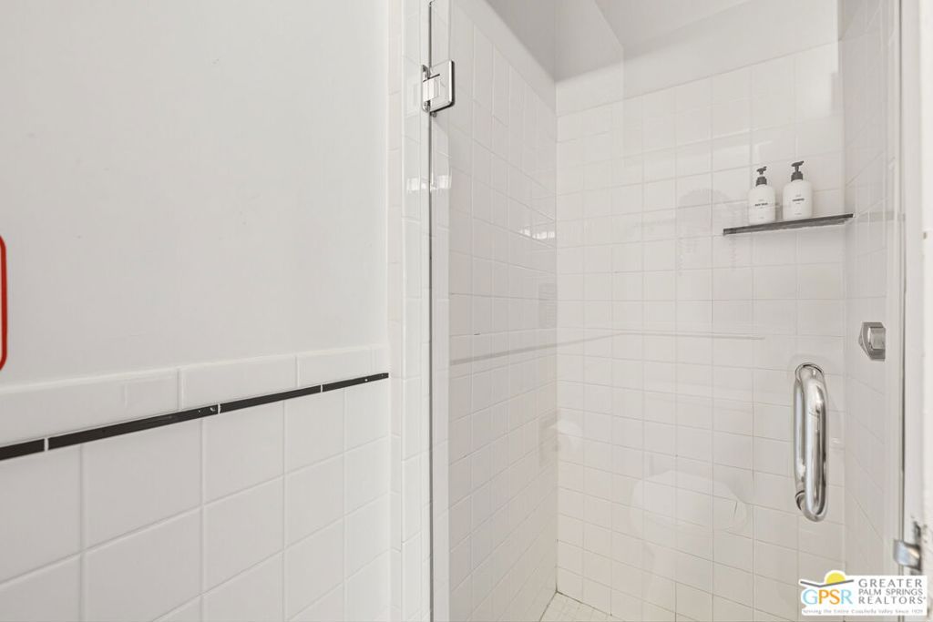 MLS #25597759PS image #24