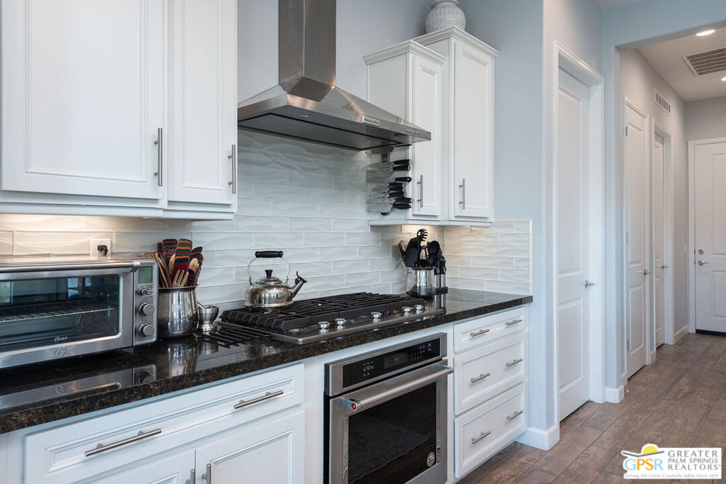 MLS #25598611PS image #10