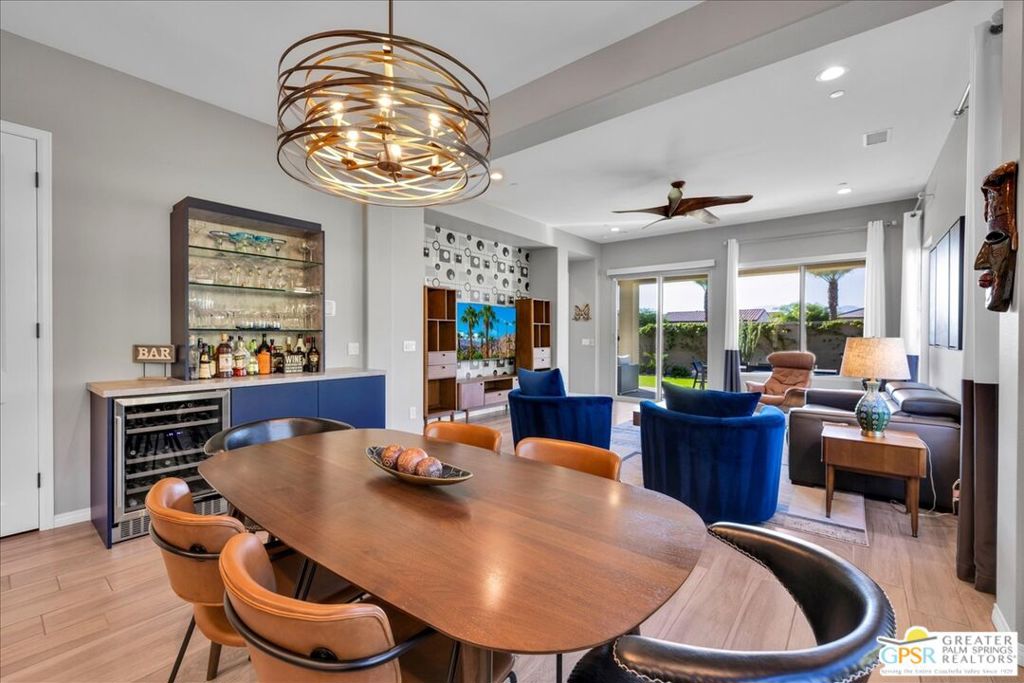 MLS #25598943PS image #3