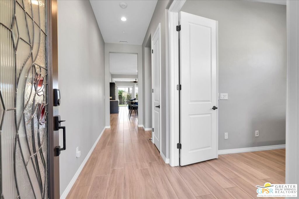 MLS #25598943PS image #8