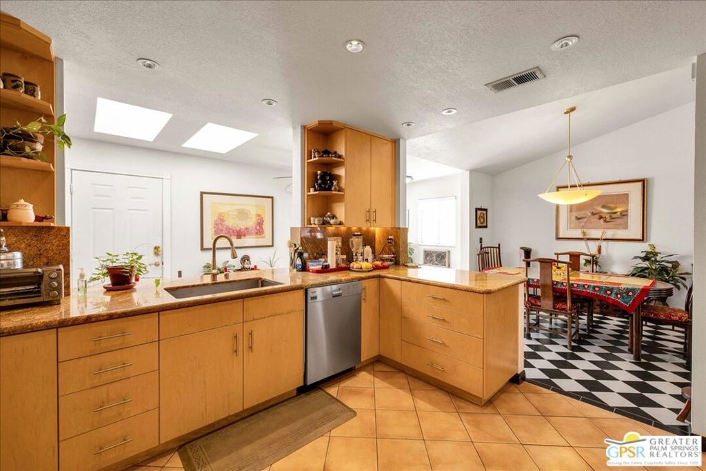 MLS #25599749PS image #27