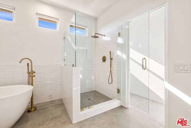 MLS #25599751 image #16