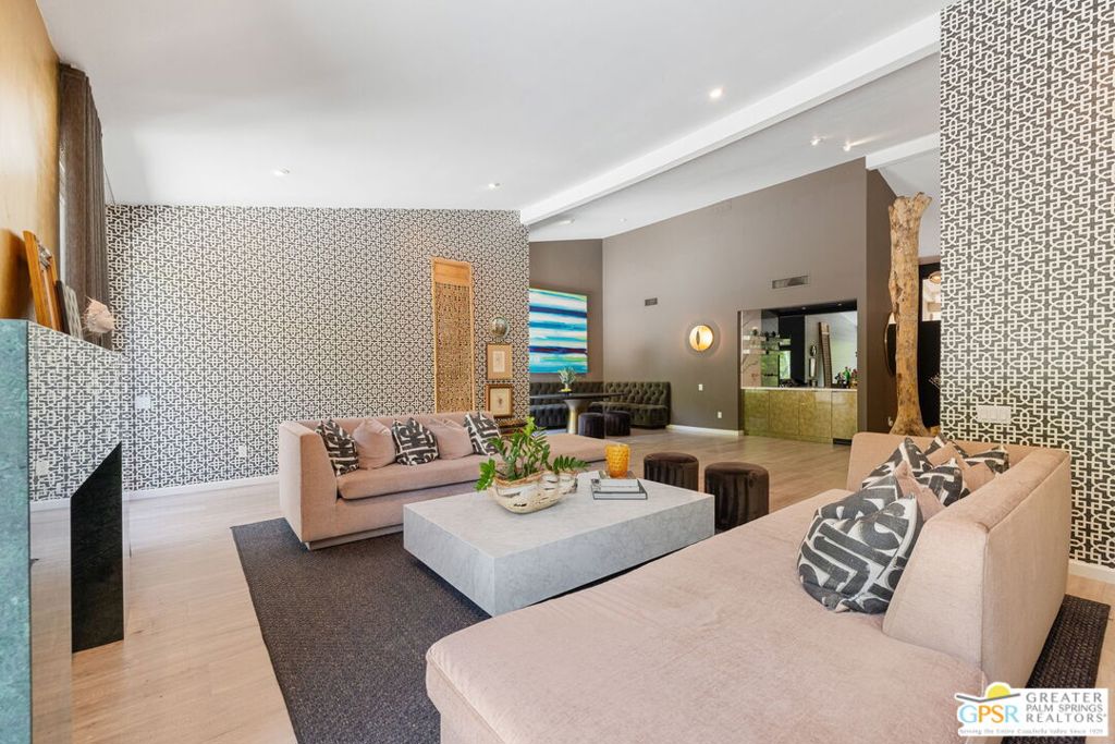 MLS #25599769PS image #25