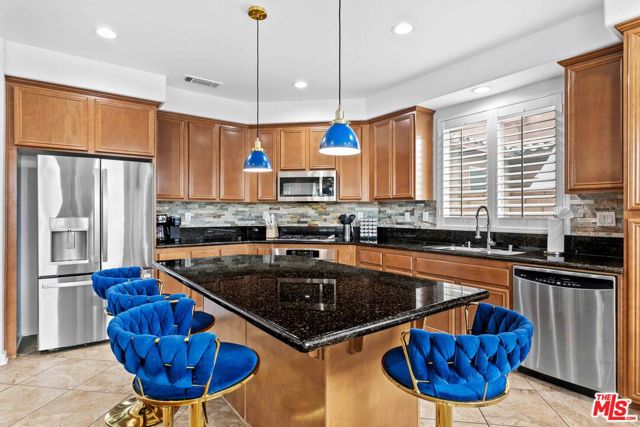 MLS #25599869 image #16