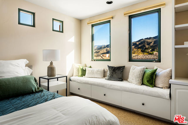 MLS #25599873 image #32