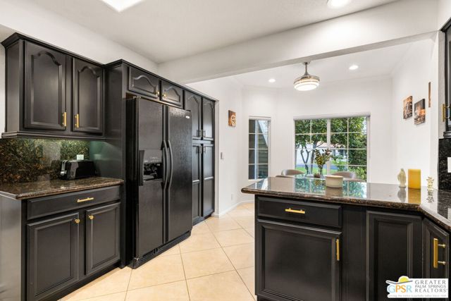 MLS #25599931PS image #2