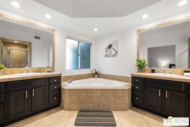 MLS #25599931PS image #5