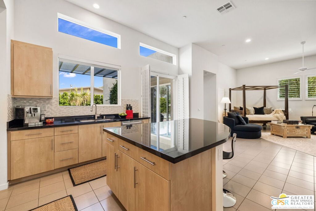 MLS #25600125PS image #22