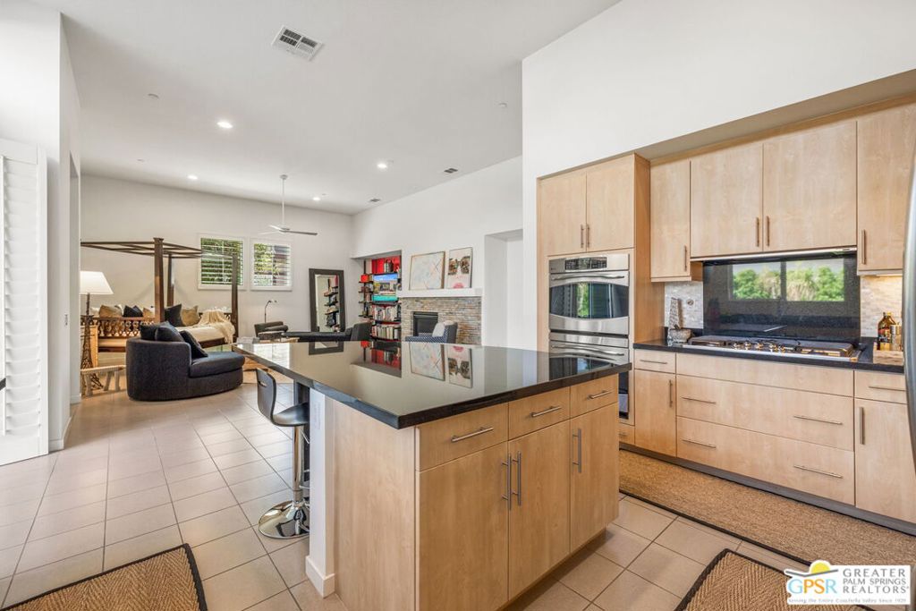 MLS #25600125PS image #23