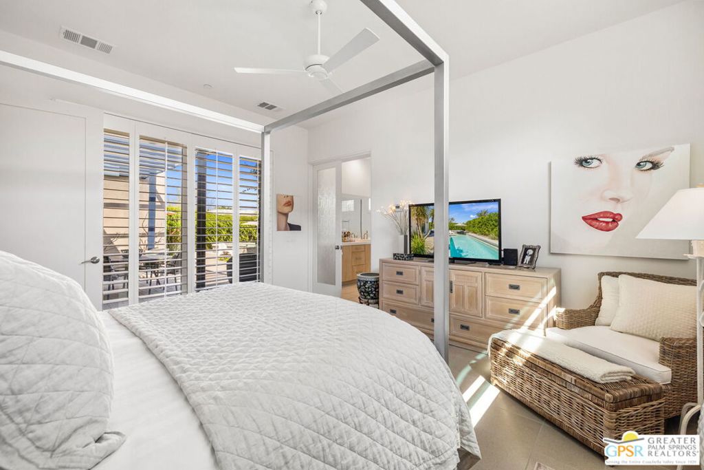 MLS #25600125PS image #35