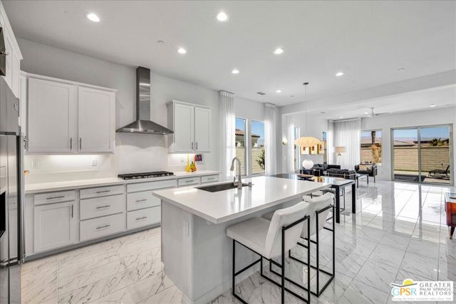 MLS #25600135PS image #1