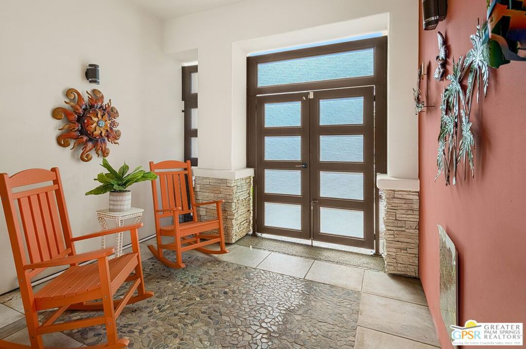 MLS #25600161PS image #3