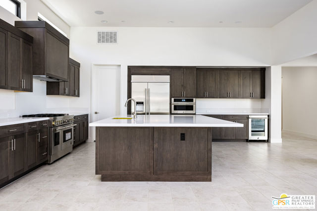 MLS #25600281PS image #2