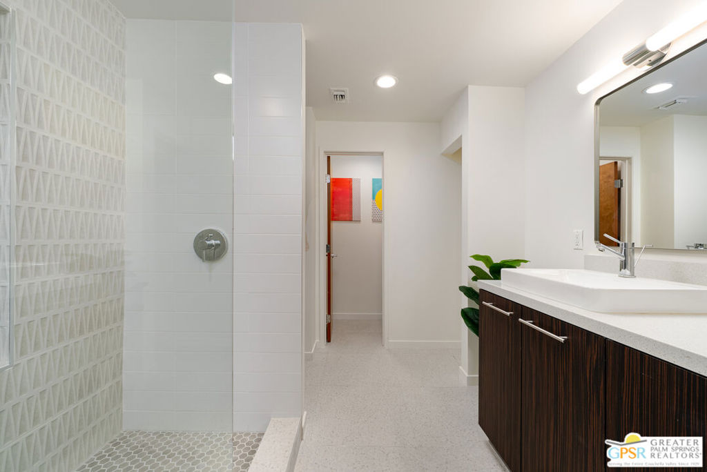 MLS #25600351PS image #17