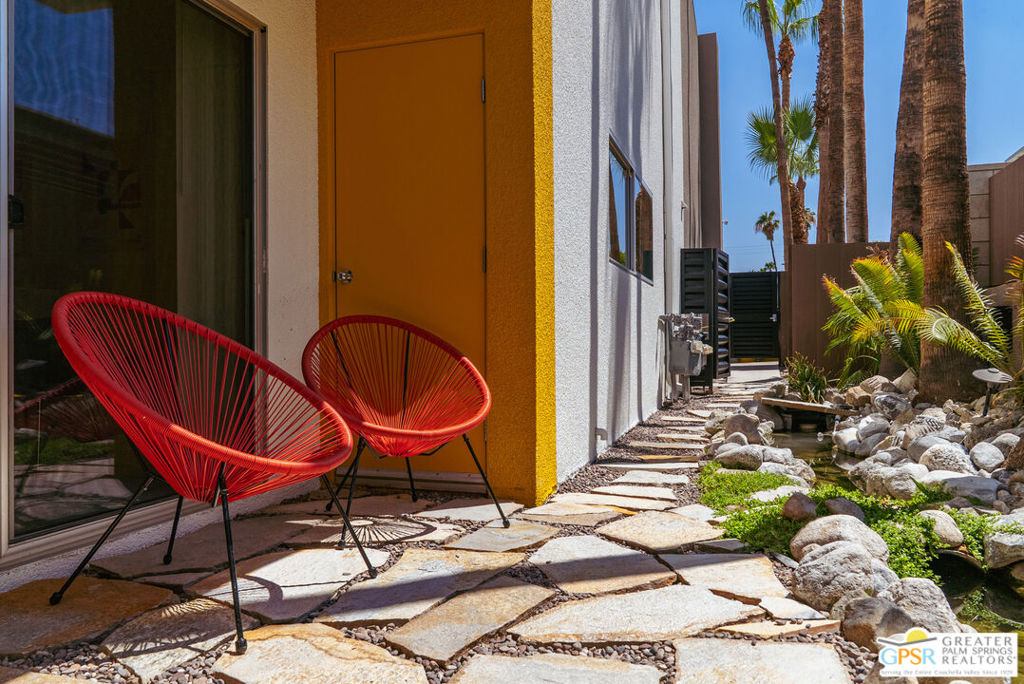 MLS #25600351PS image #25