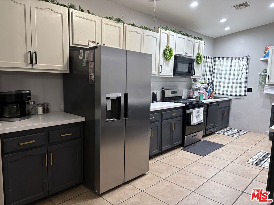 MLS #25600381 image #3