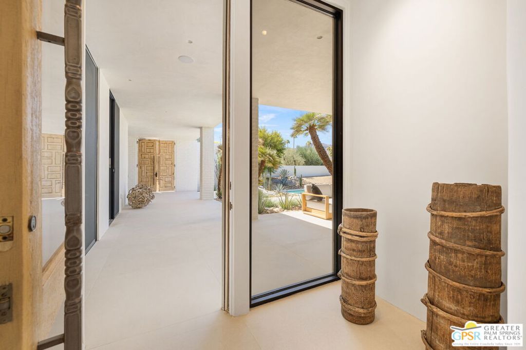 MLS #25600575PS image #14