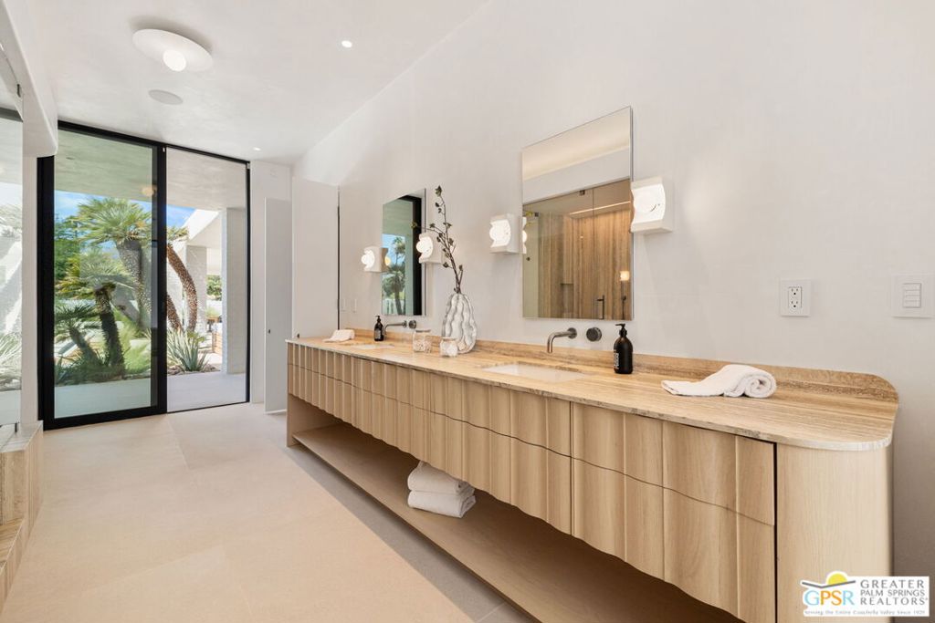 MLS #25600575PS image #43