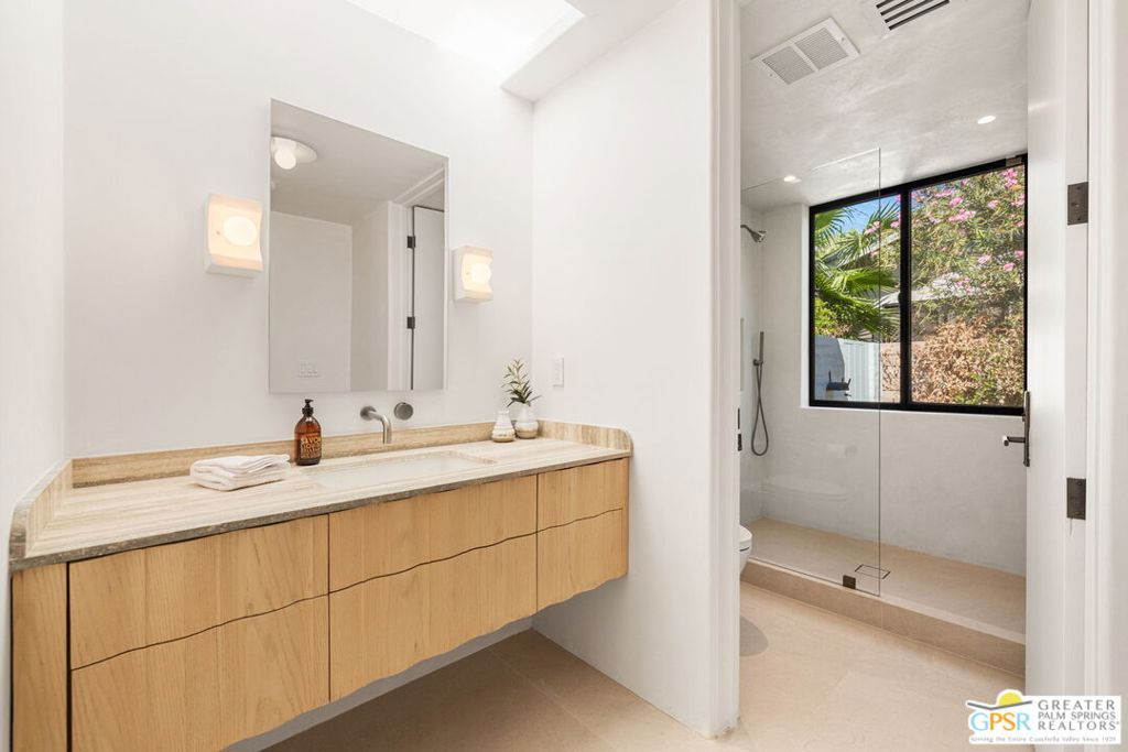 MLS #25600575PS image #52