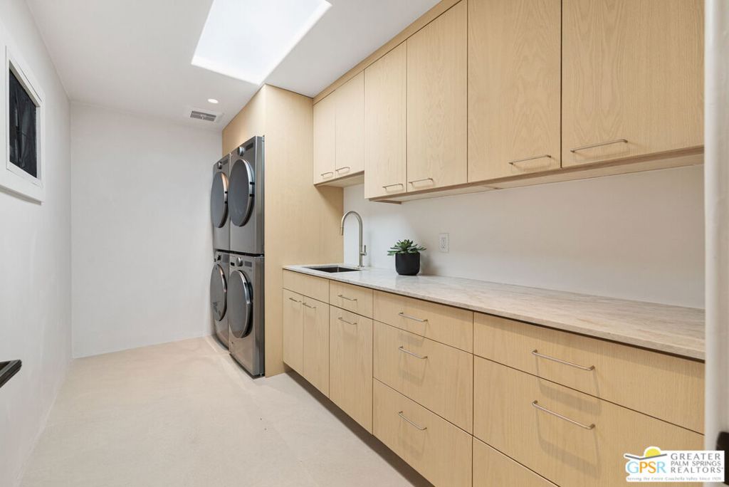 MLS #25600575PS image #57