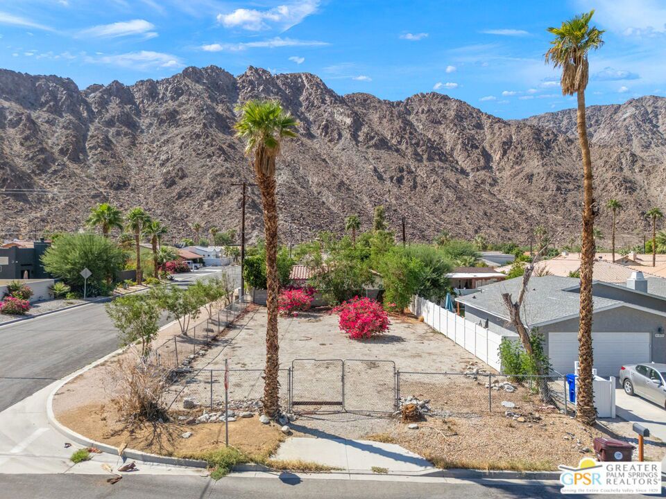 MLS #25600653PS image #2