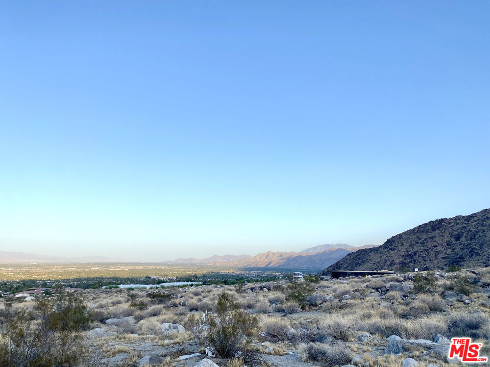 MLS #25600889 image #1