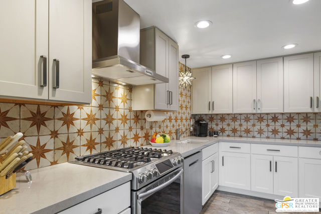 MLS #25601105PS image #14