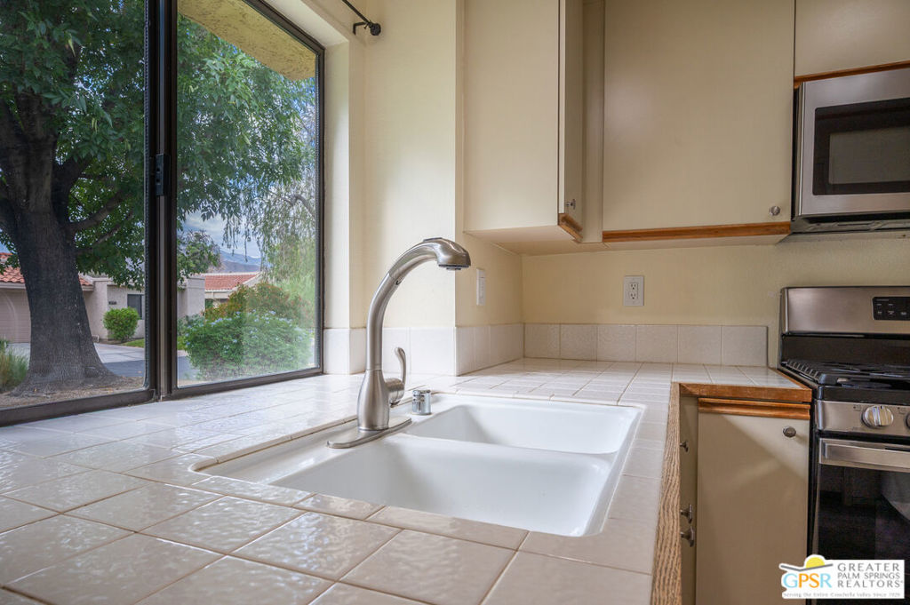 MLS #25601137PS image #10