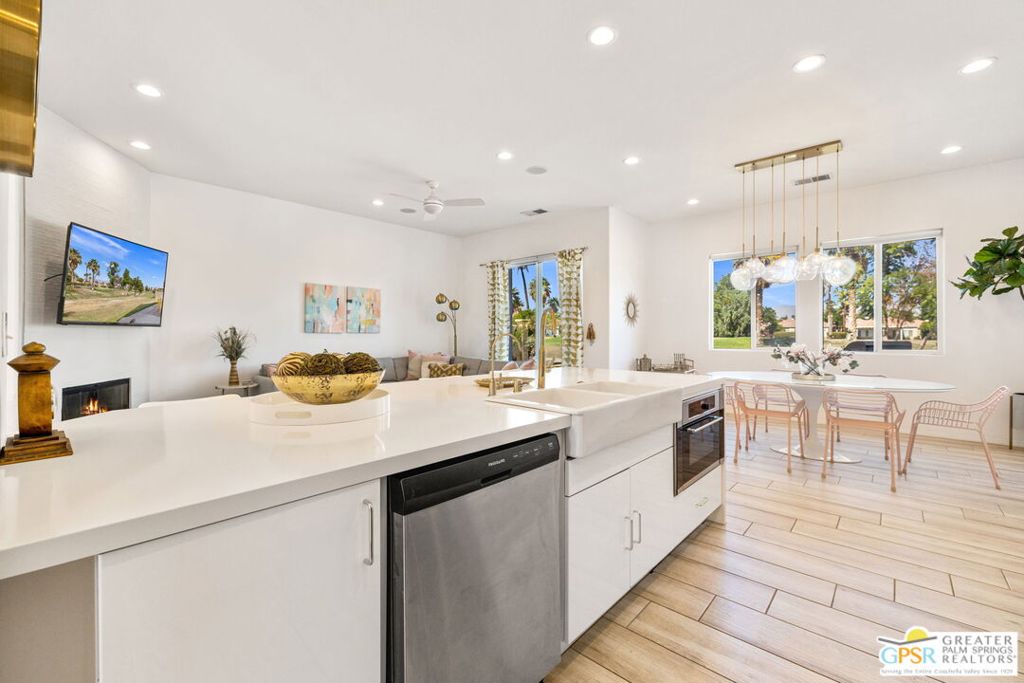 MLS #25601561PS image #8