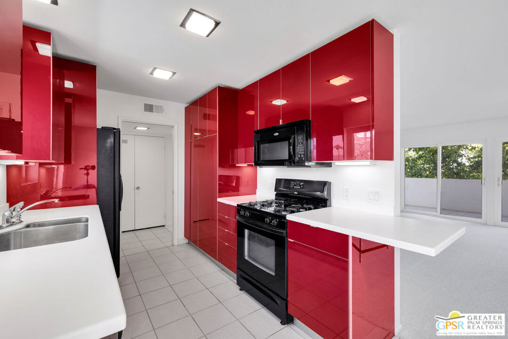 MLS #25601629PS image #11