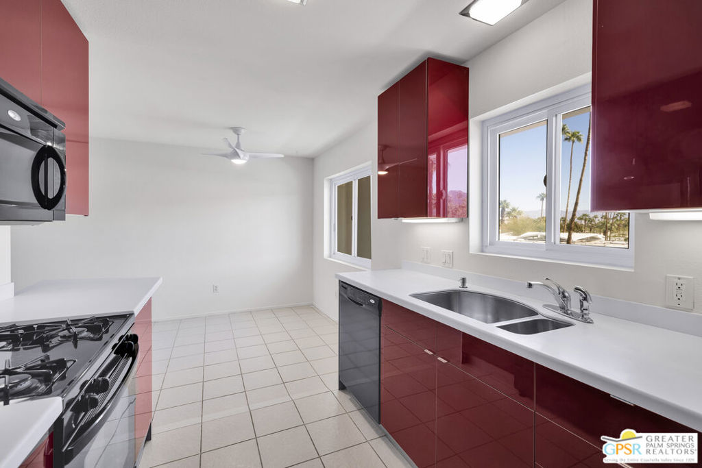 MLS #25601629PS image #12