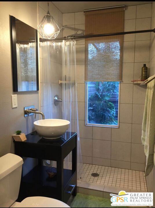 MLS #25602539PS image #1