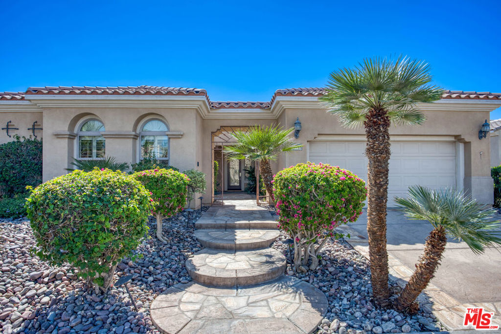 MLS #25602689 image #0