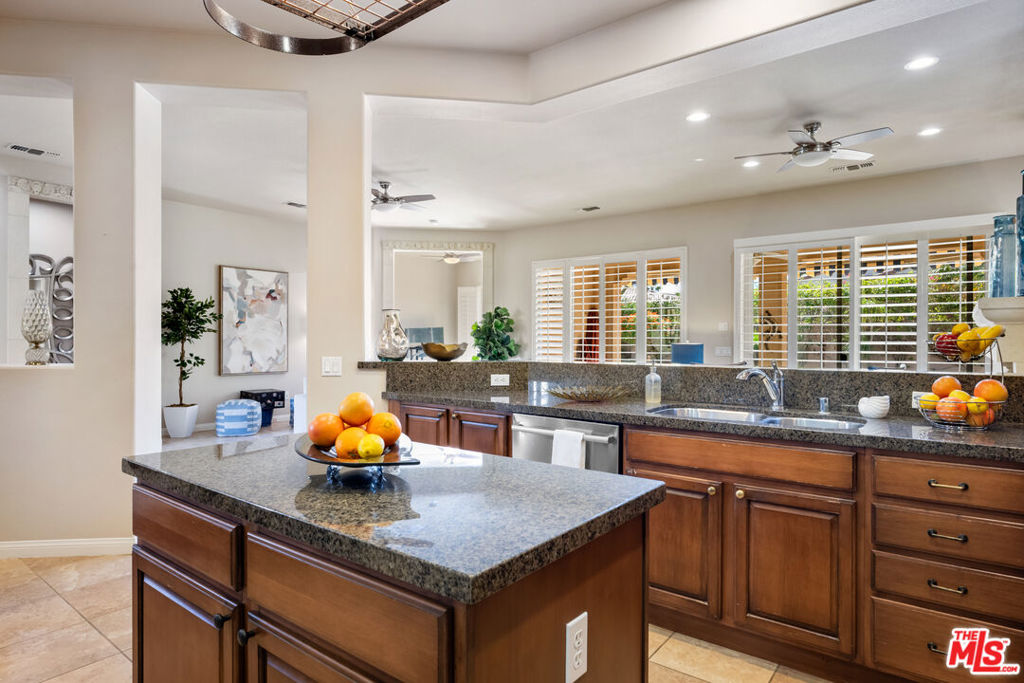 MLS #25602689 image #10