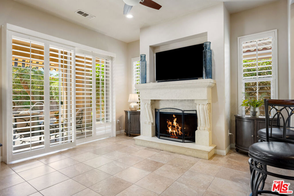 MLS #25602689 image #14