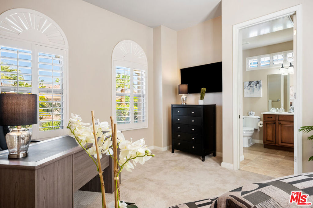 MLS #25602689 image #19