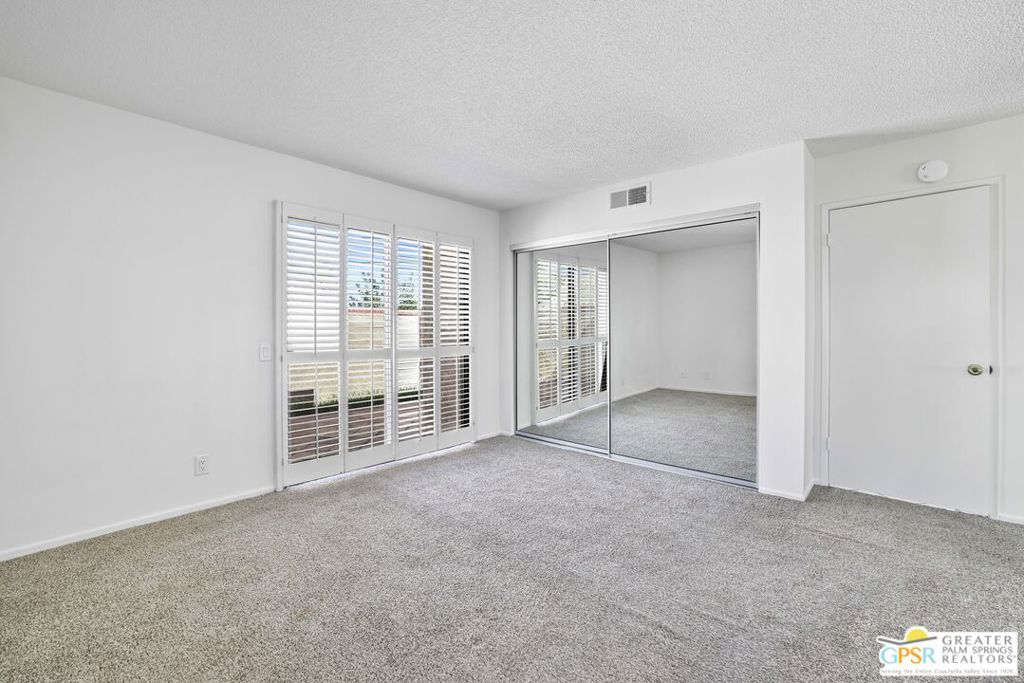 MLS #25602827PS image #7