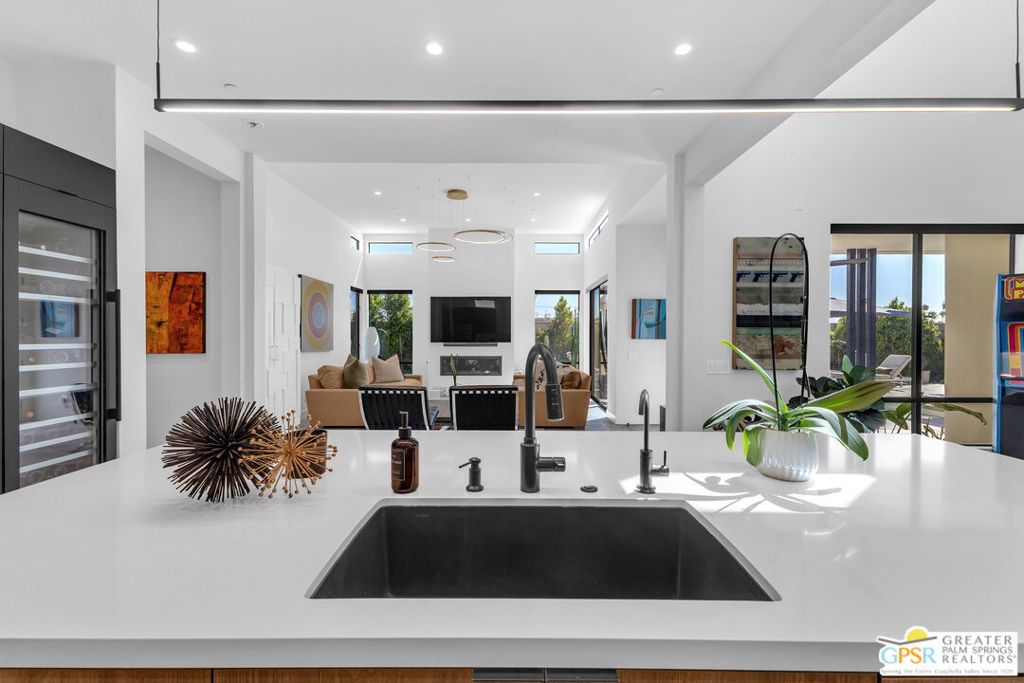 MLS #25602873PS image #13