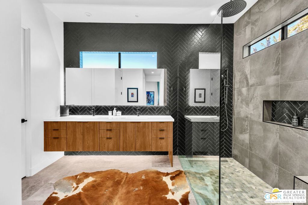 MLS #25602873PS image #16