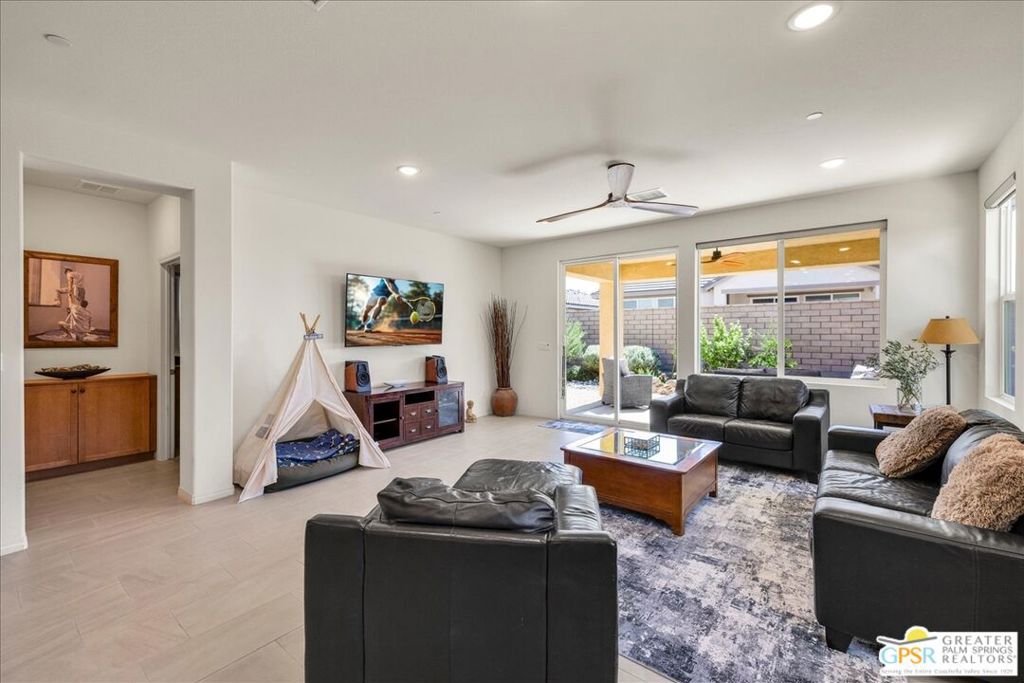 MLS #25603021PS image #9