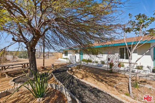 MLS #25603057 image #2