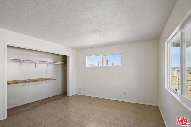 MLS #25603057 image #23