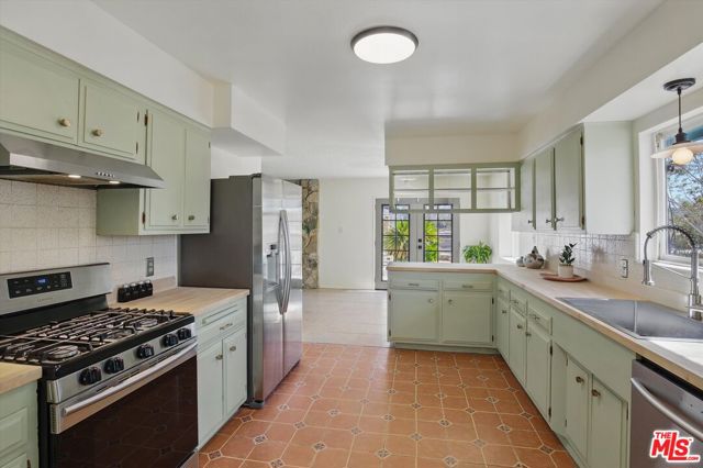 MLS #25603057 image #6