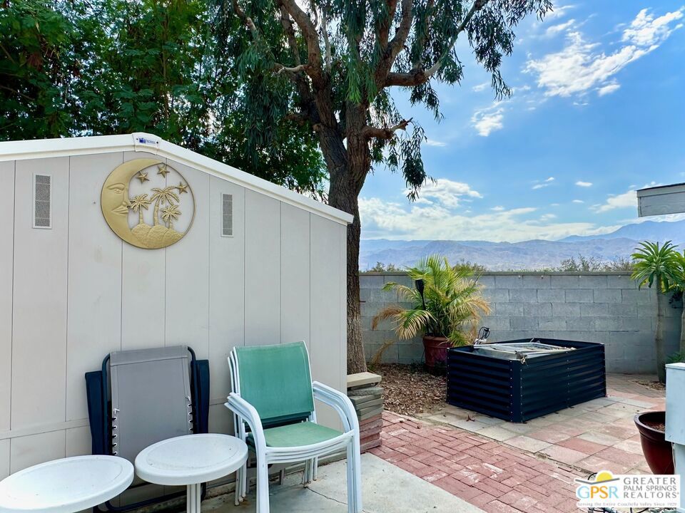 MLS #25496771PS image #2