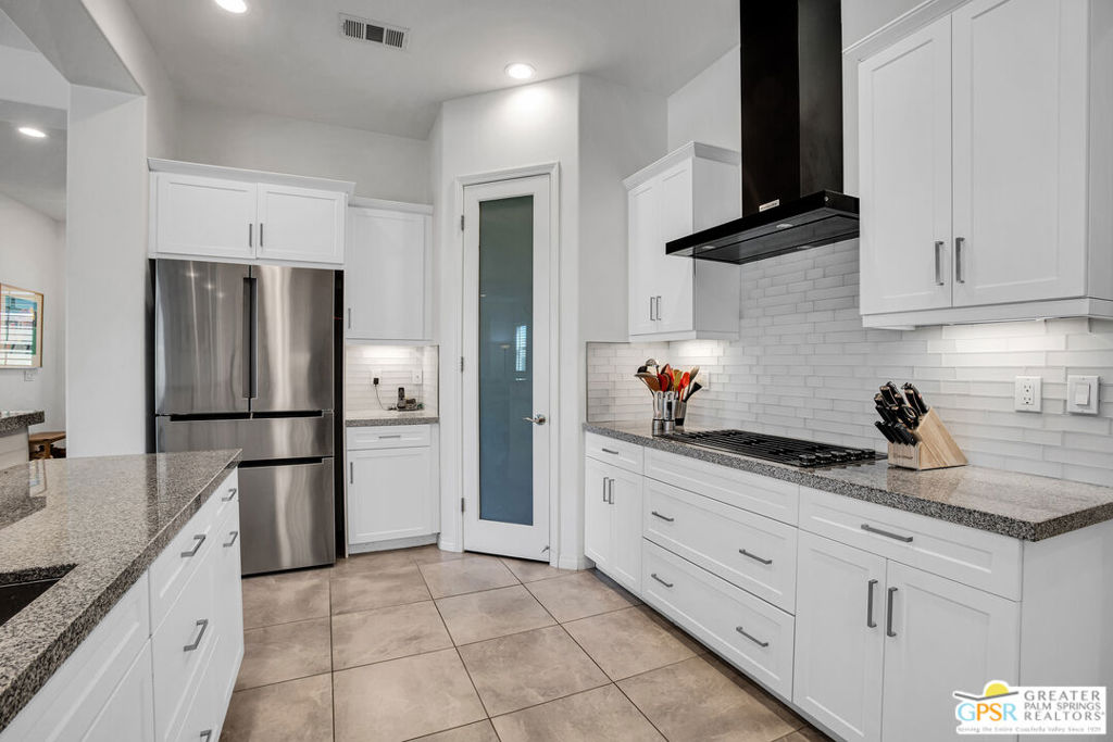 MLS #25604317PS image #14