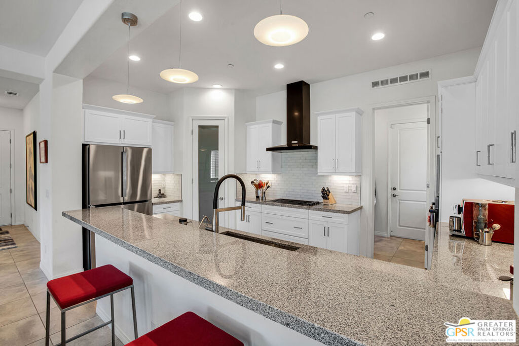 MLS #25604317PS image #6