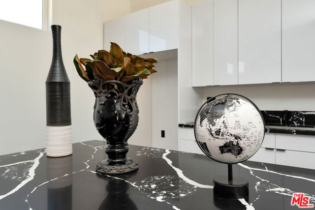 MLS #25604495 image #22