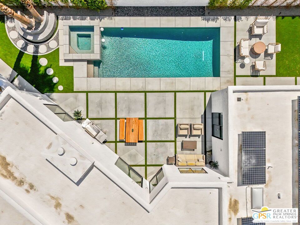 MLS #25604531PS image #1